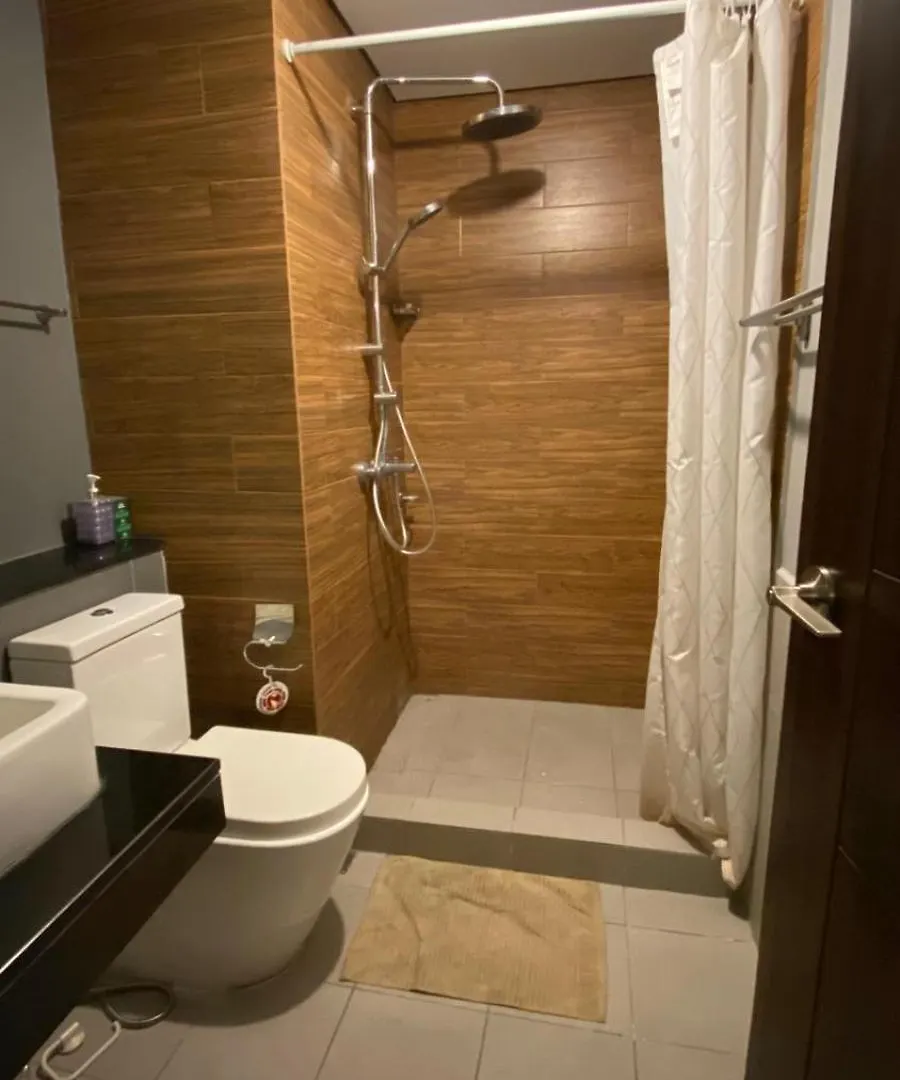 The Radiance Manila Bay By Mary Aparthotel